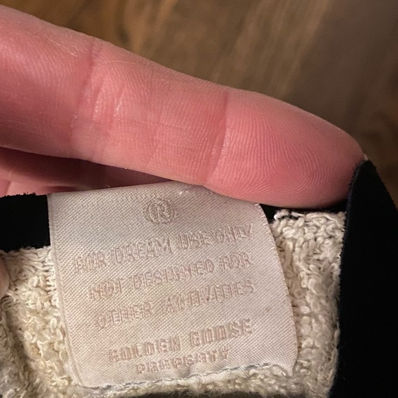 Golden Goose low top sneakers. Purchased summer 2021. - Picture 3 of 7